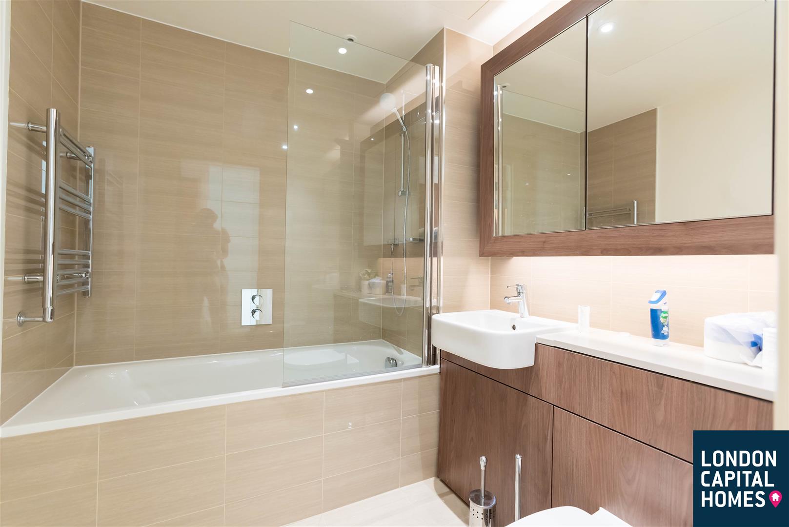 6 Camberwell Passage, London